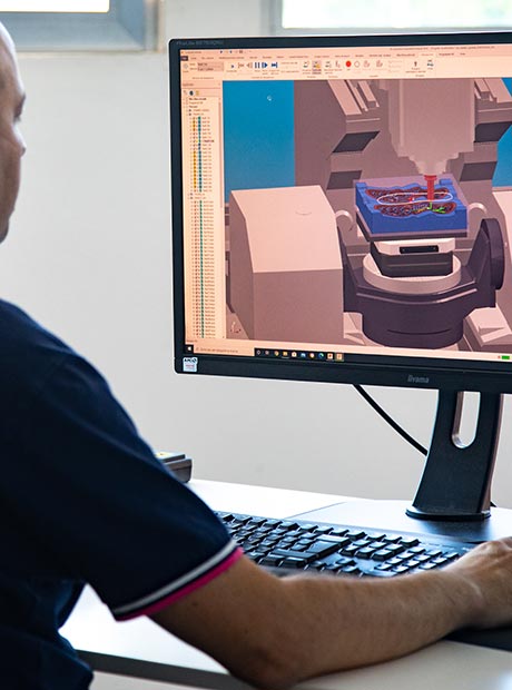 OVER STAMPI srl - Stampi per Calzature di Sicurezza, Casual e Sportive